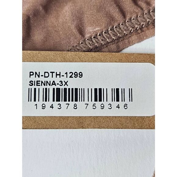 Skims bikini panty Nwt - Picture 4 of 6